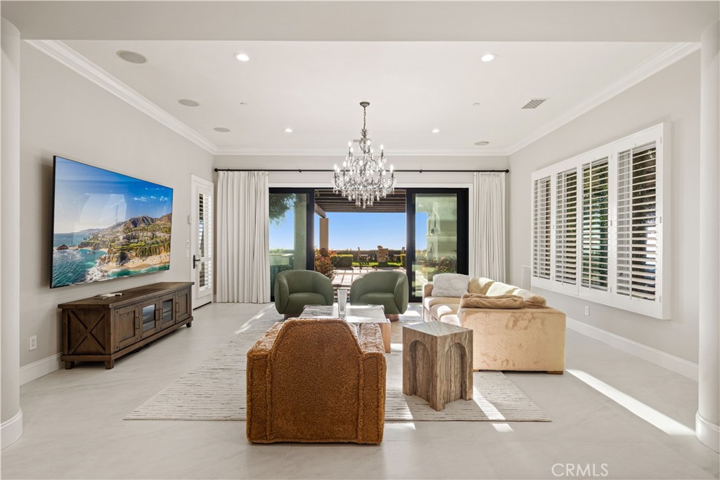 24 Scenic Bluff, Newport Coast CA 92657 - photo 43