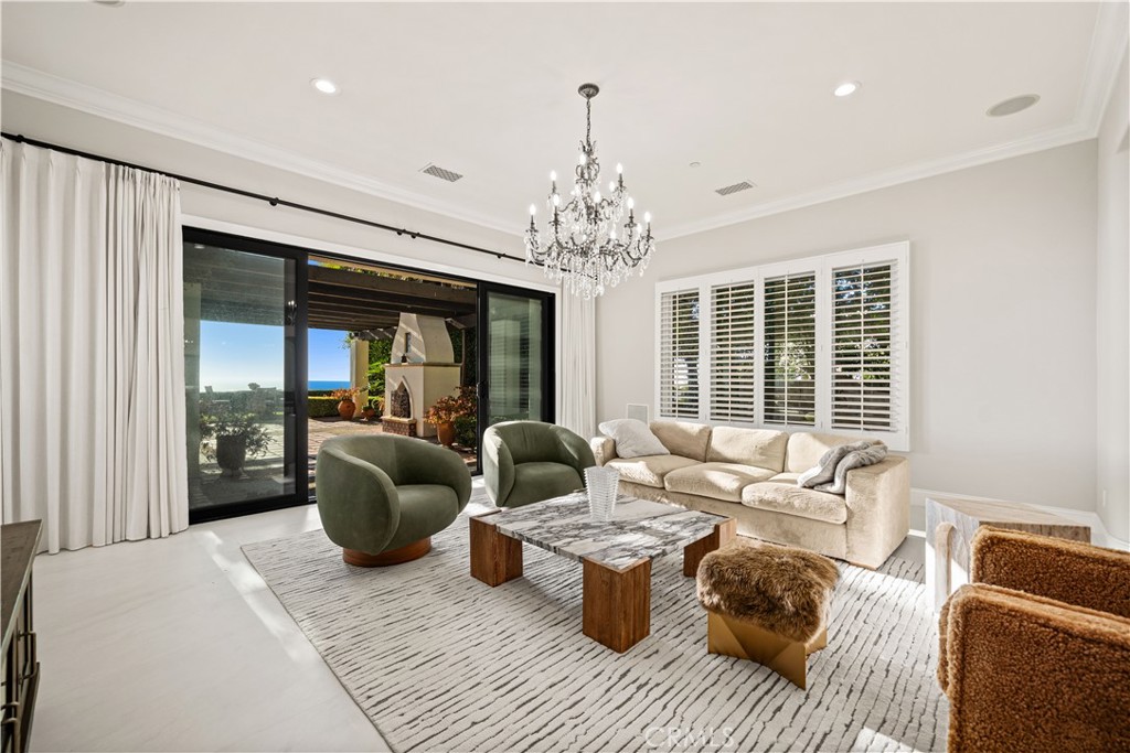24 Scenic Bluff, Newport Coast CA 92657 - photo 44