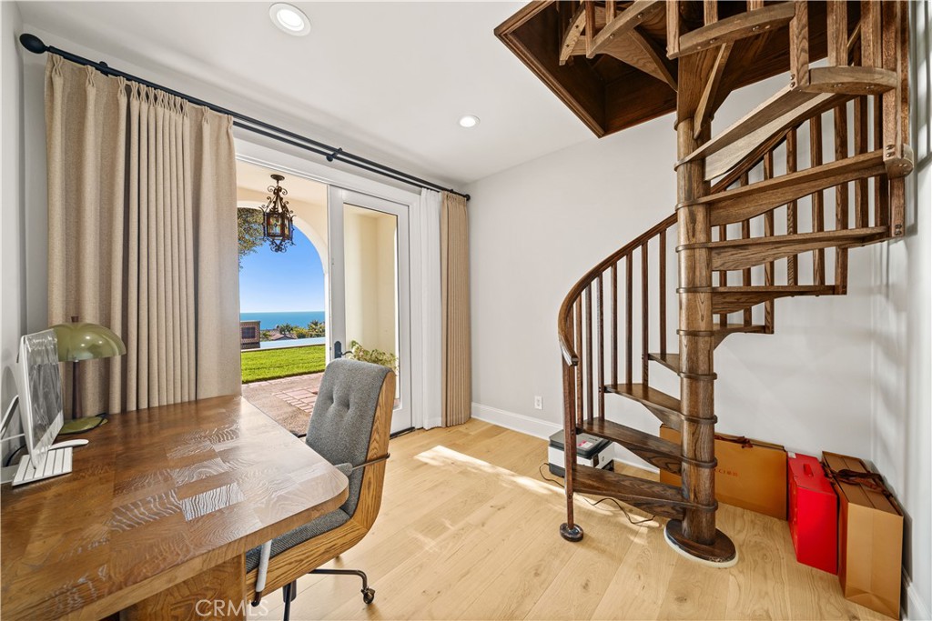 24 Scenic Bluff, Newport Coast CA 92657 - photo 53