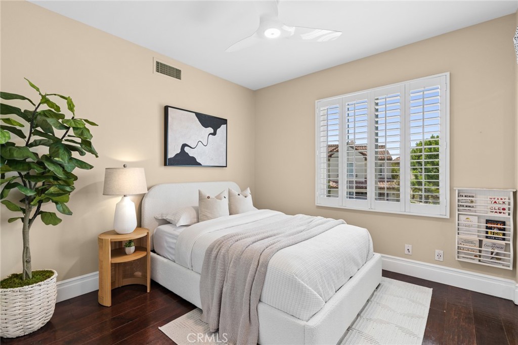 Secondary bedroom. - 25 Lyon, Newport Coast CA 92657 - photo 29