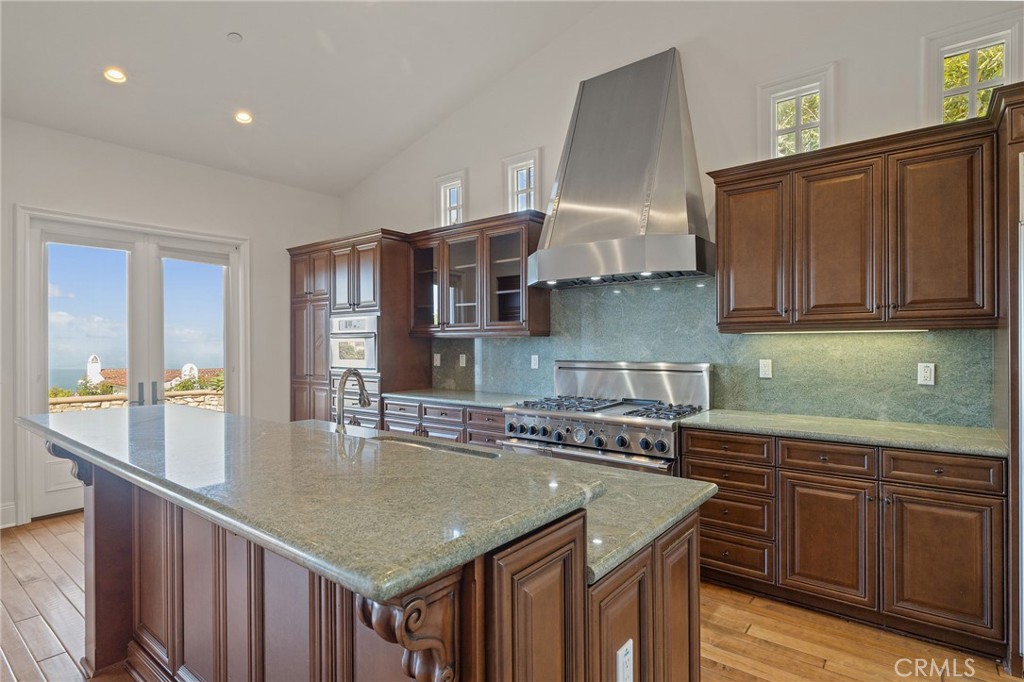30 Surfspray Bluff, Newport Coast CA 92657 - photo 9