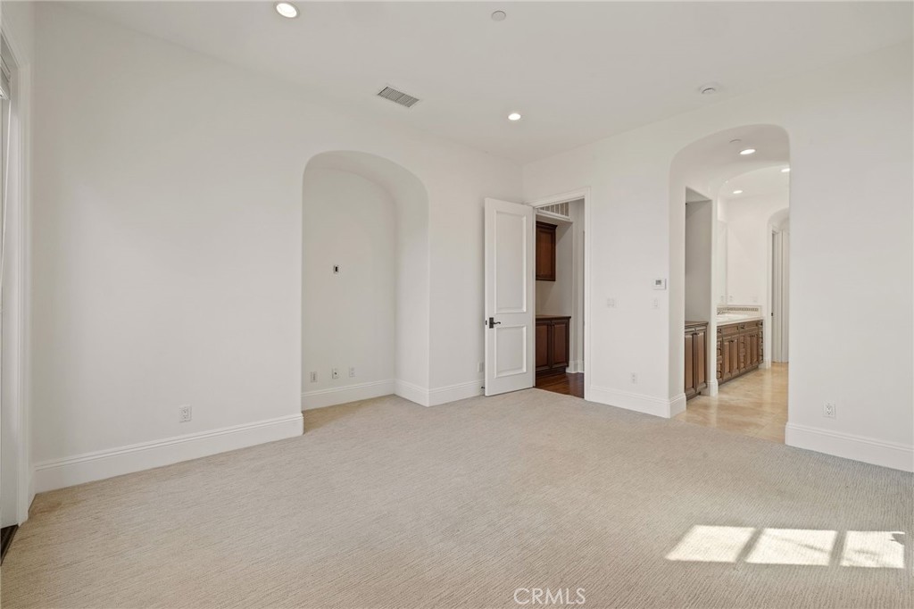 Main Level Suite - 30 Surfspray Bluff, Newport Coast CA 92657 - photo 15