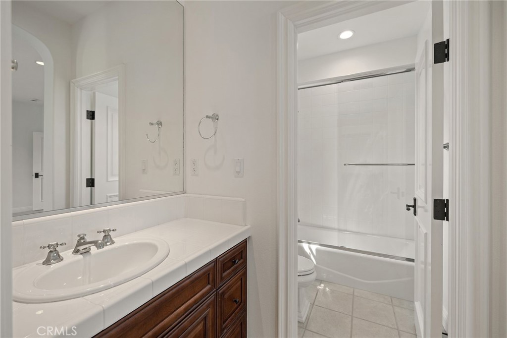 Secondary Bathroom - 30 Surfspray Bluff, Newport Coast CA 92657 - photo 29