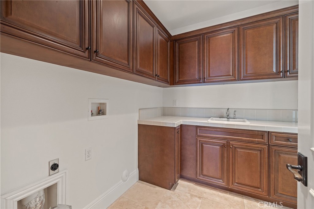 Laundry Room - 30 Surfspray Bluff, Newport Coast CA 92657 - photo 32