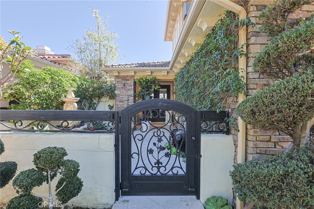 34 Sunset Cove, Newport Coast CA 92657 - photo 2