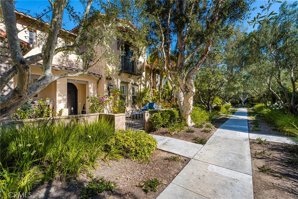 34 Talmont, Newport Coast CA 92657 - photo 3