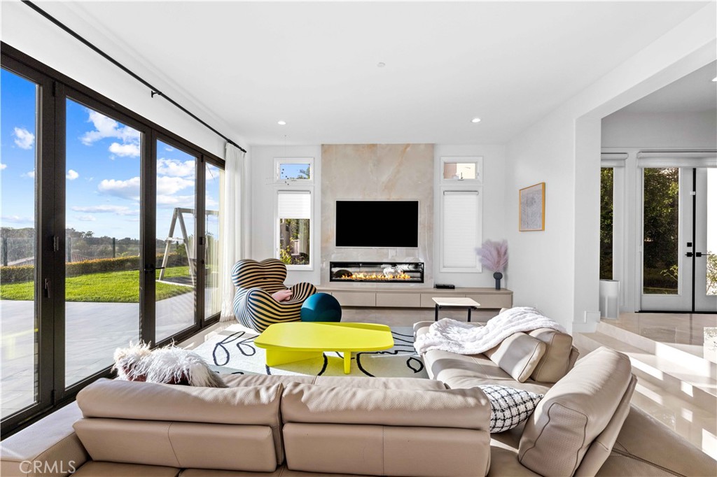 37 Vista Luci, Newport Coast CA 92657 - photo 5