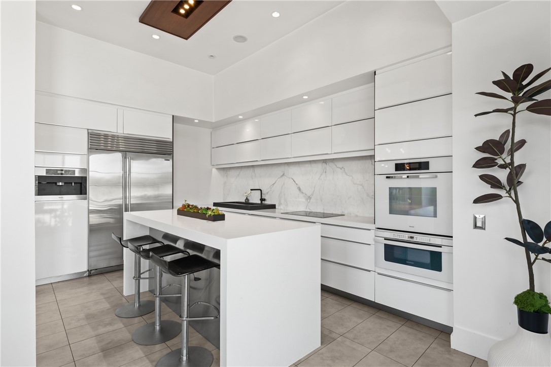 4 Chandon, Newport Coast CA 92657 - photo 2