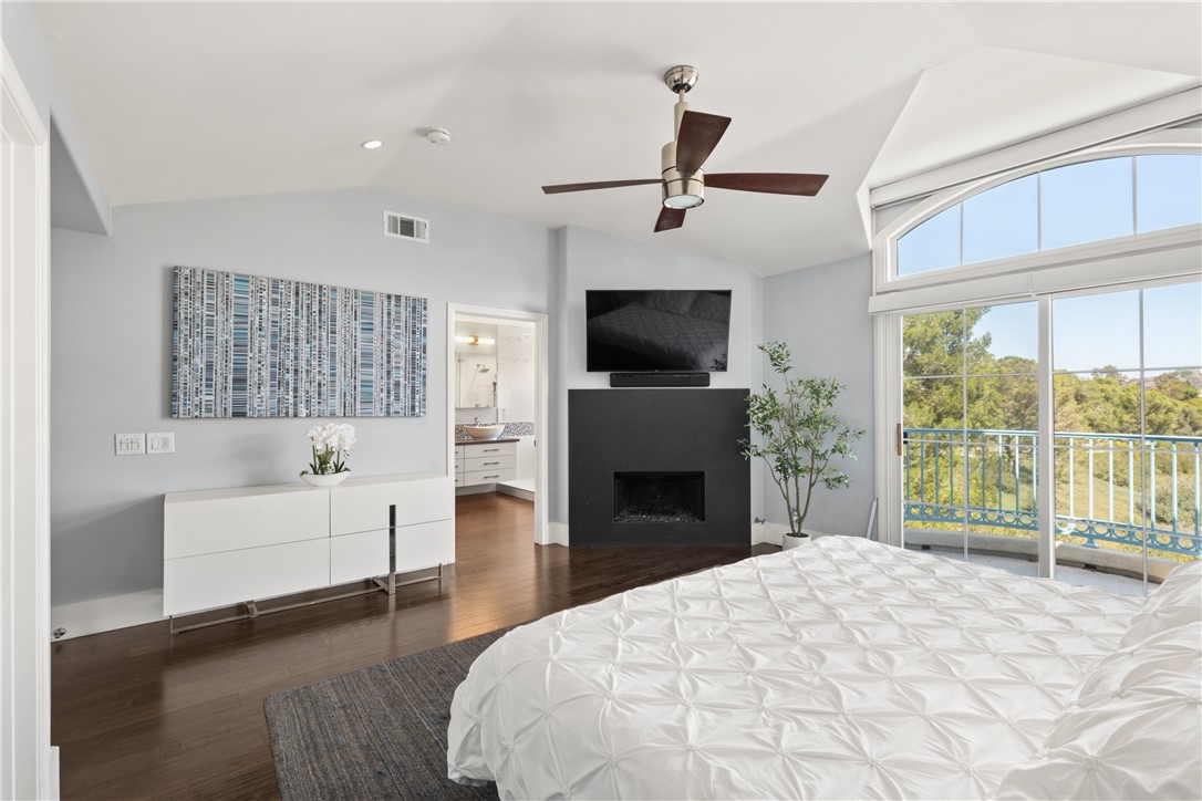 Primary Bedroom - 4 Chandon, Newport Coast CA 92657 - photo 22