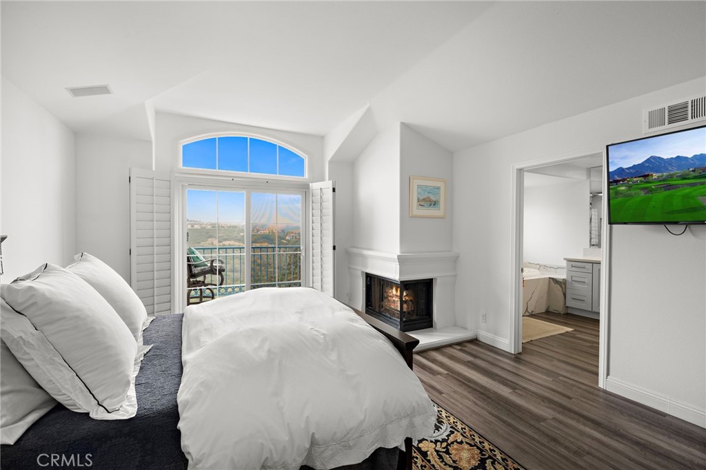 44 Chandon, Newport Coast CA 92657 - photo 27