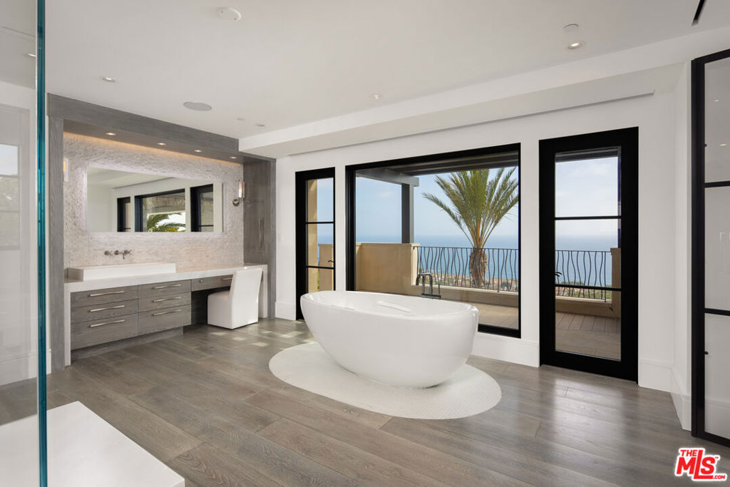 46 Deep Sea, Newport Coast CA 92657 - photo 18