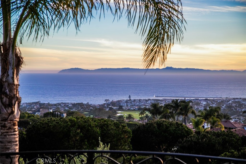 5 Sailview, Newport Coast CA 92657 - photo 2