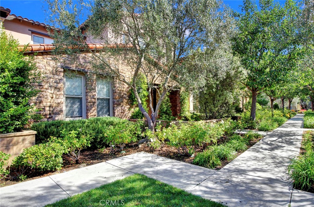 51 MANDRIA, Newport Coast CA 92657 - photo 4