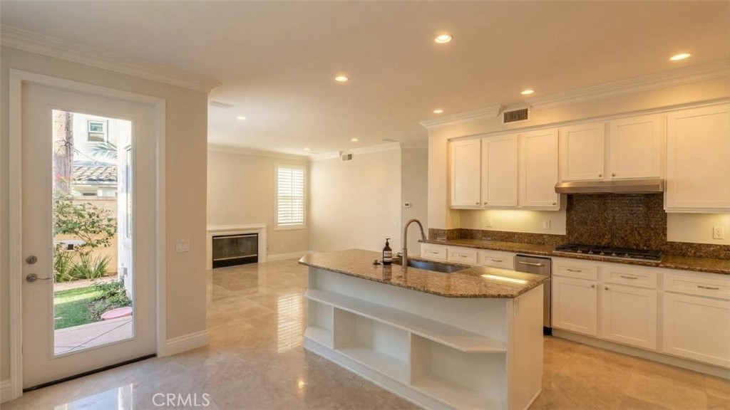 52 Clermont, Newport Coast CA 92657 - photo 4