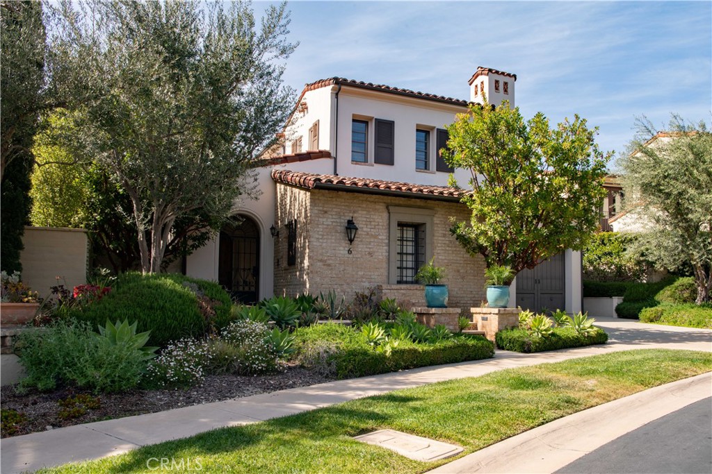 Front of Home - 6 Surfspray Bluff, Newport Coast CA 92657 - photo 5