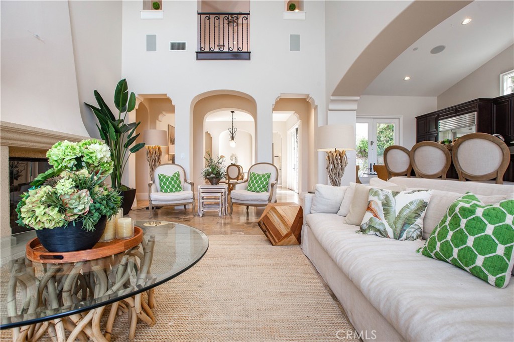 Living Area - 6 Surfspray Bluff, Newport Coast CA 92657 - photo 11