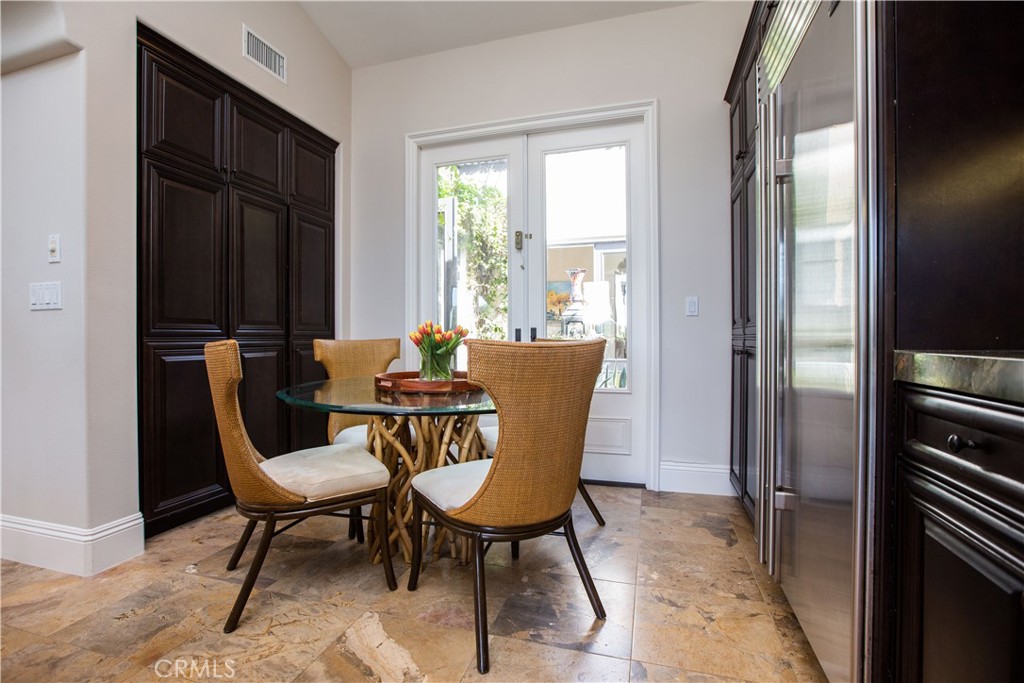 Breakfast Area - 6 Surfspray Bluff, Newport Coast CA 92657 - photo 16