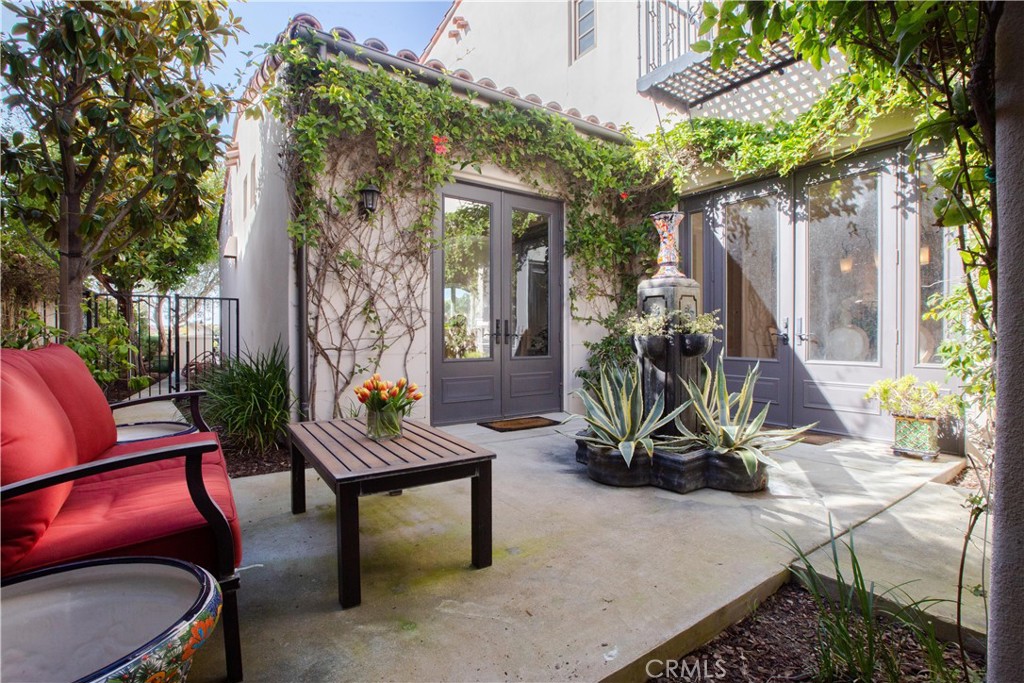 Interior Courtyard - 6 Surfspray Bluff, Newport Coast CA 92657 - photo 22