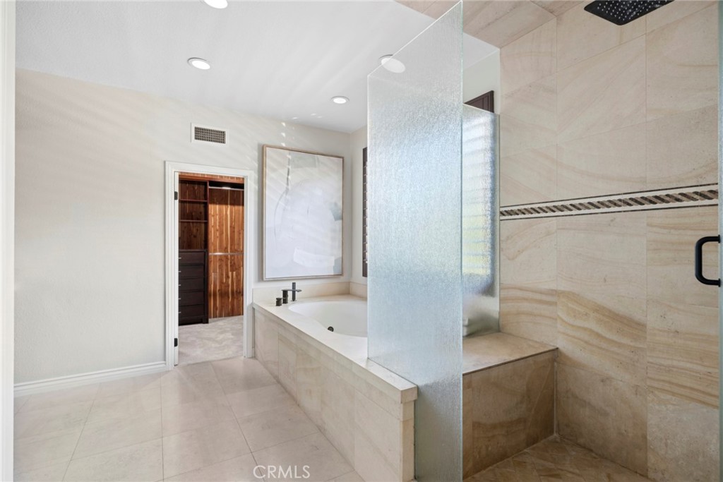 Walk in shower. - 6 Tidal Surf, Newport Coast CA 92657 - photo 18