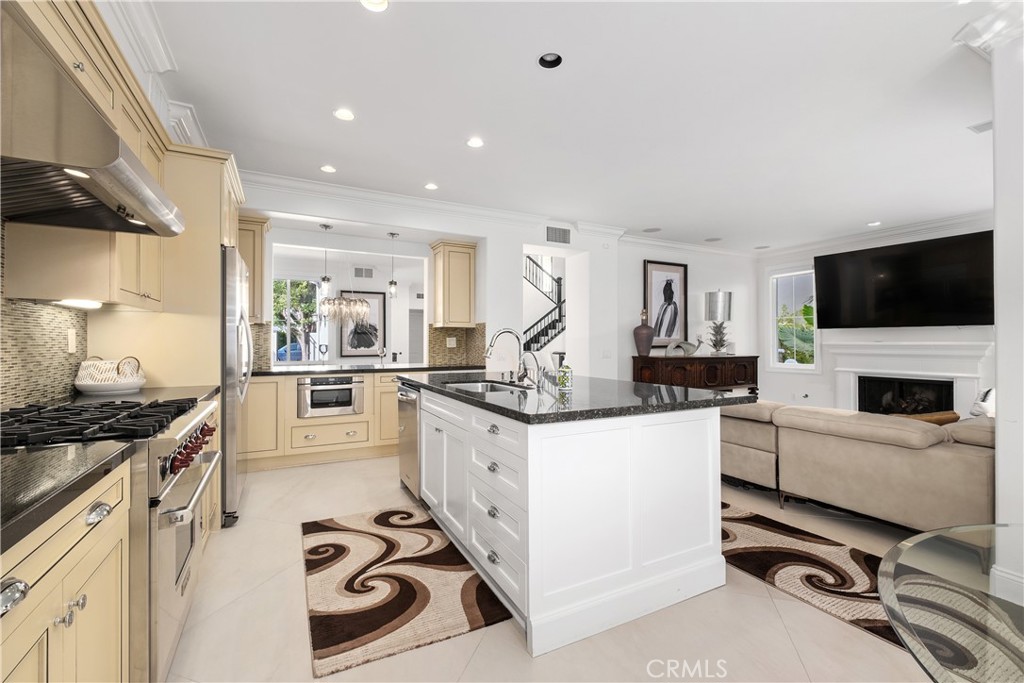 7 Lyon, Newport Coast CA 92657 - photo 9