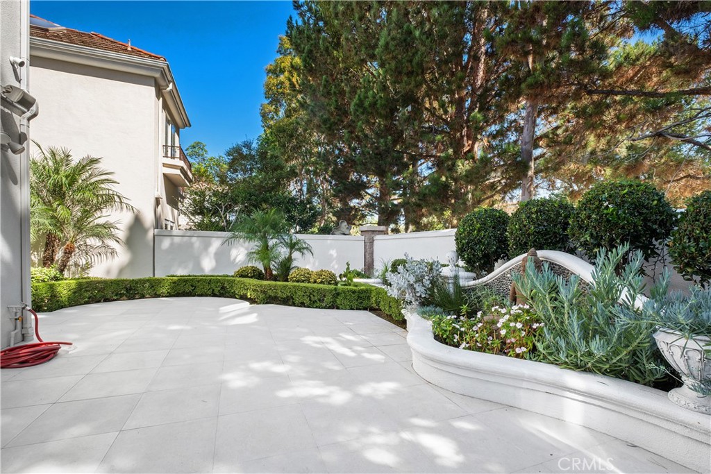 7 Lyon, Newport Coast CA 92657 - photo 32