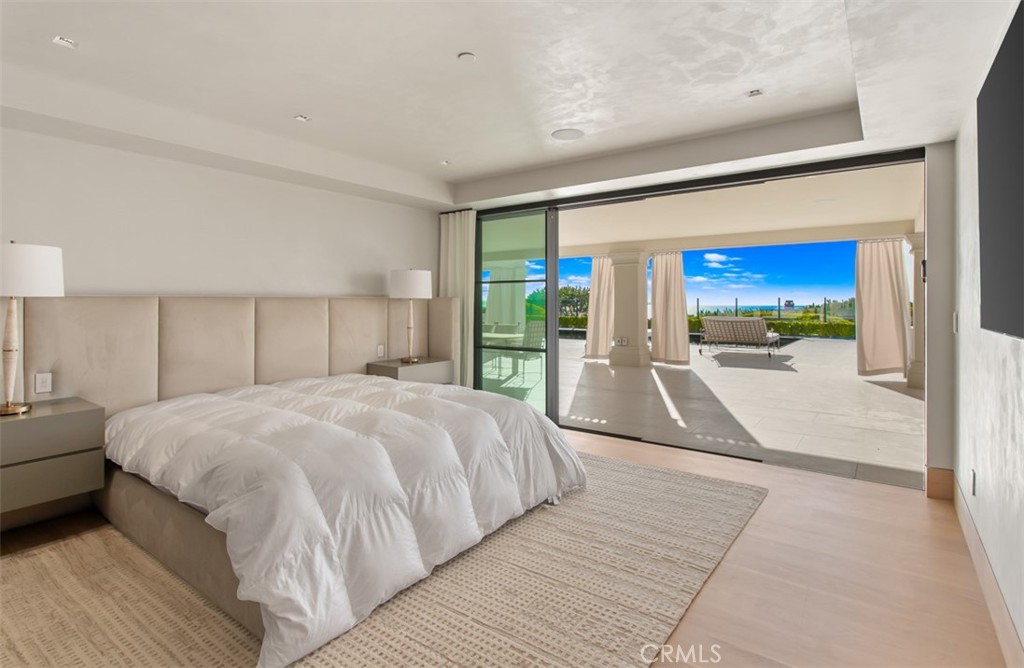Lower level guest suite - 7 Sailview, Newport Coast CA 92657 - photo 56