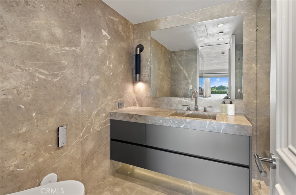 guest bath - 7 Sailview, Newport Coast CA 92657 - photo 57