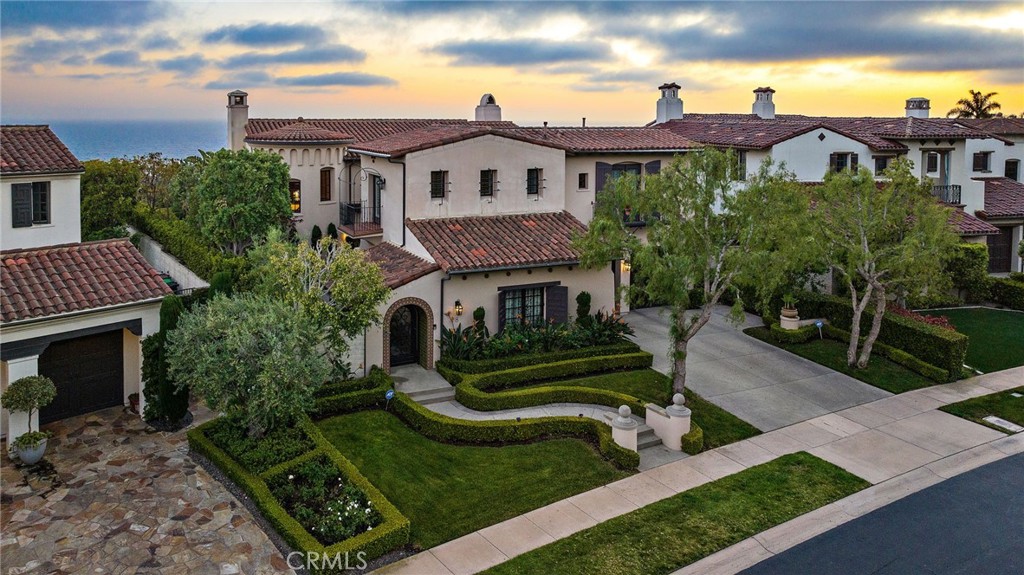 8 Whalers Bluff, Newport Coast CA 92657 - photo 1