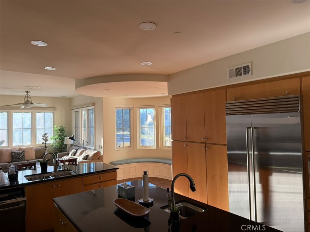 92 Sidney Bay, Newport Coast CA 92657 - photo 5