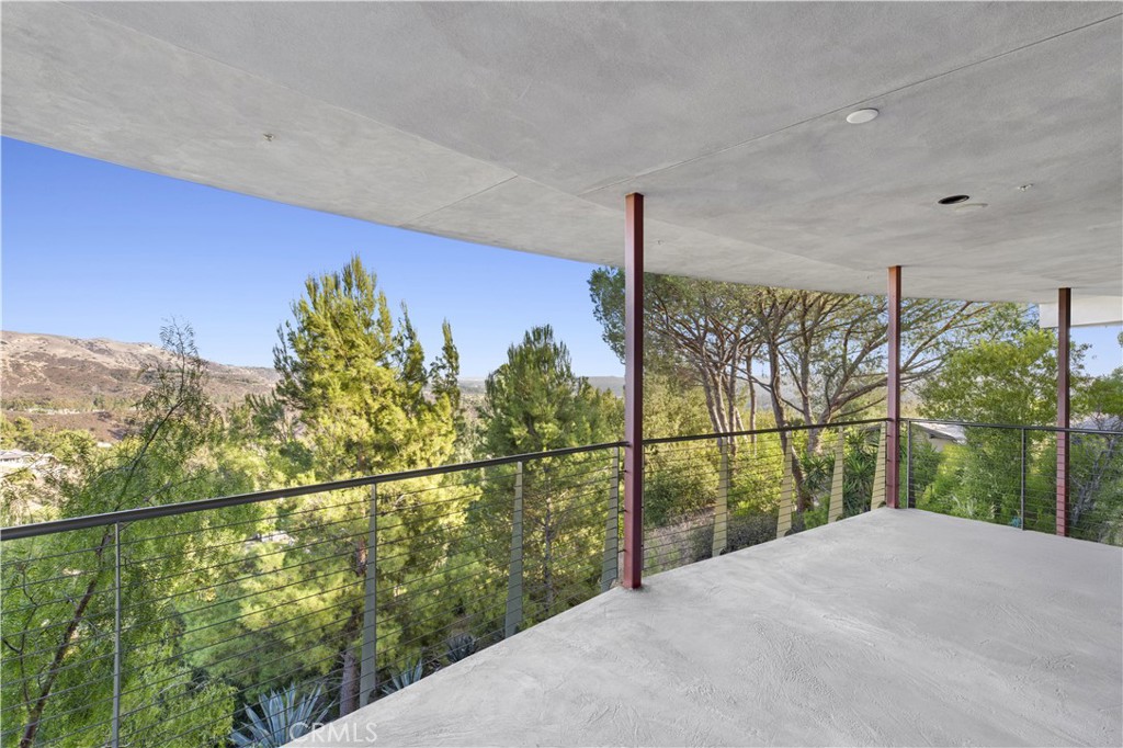 10182 Cowan Heights Drive, North Tustin CA 92705 - photo 14