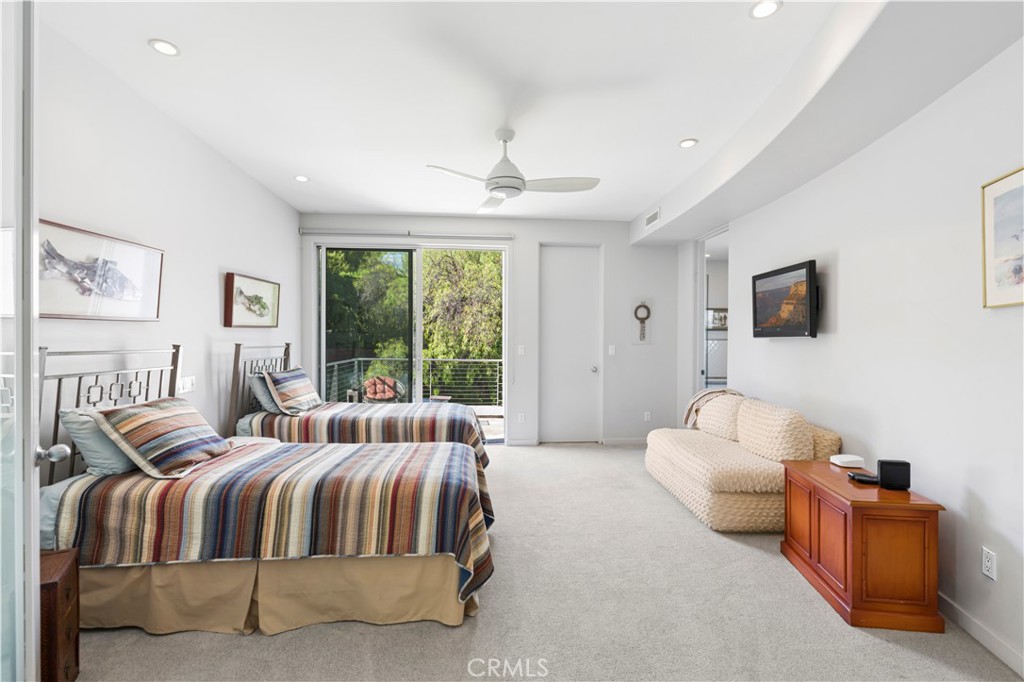 10182 Cowan Heights Drive, North Tustin CA 92705 - photo 19