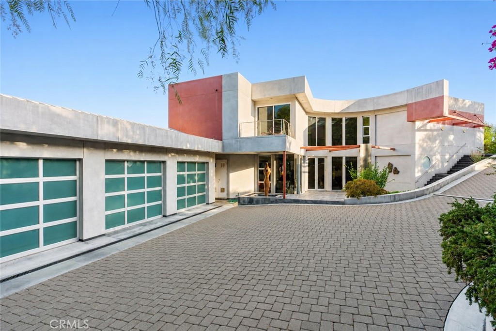 10182 Cowan Heights Drive, North Tustin CA 92705 - photo 27