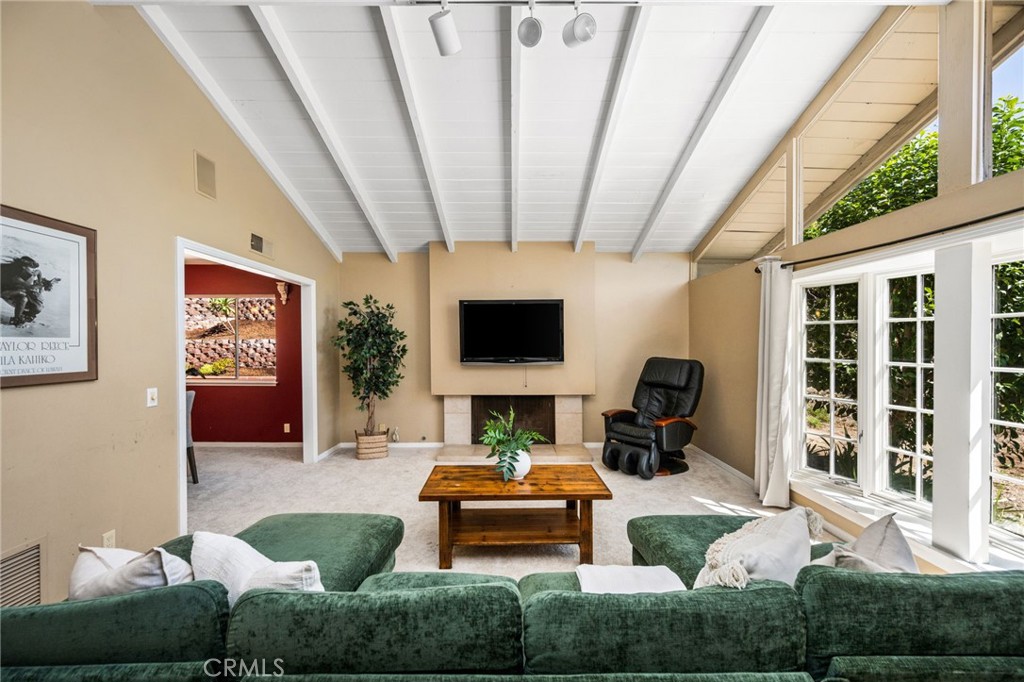 10381 Brightwood, North Tustin CA 92705 - photo 12