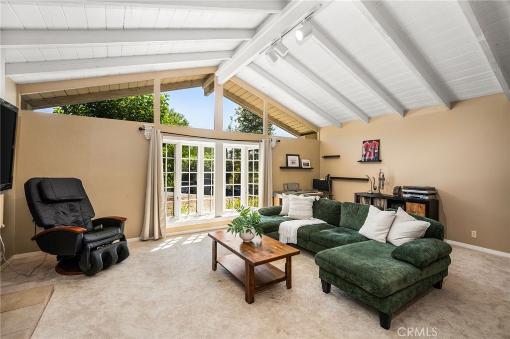 10381 Brightwood, North Tustin CA 92705 - photo 14