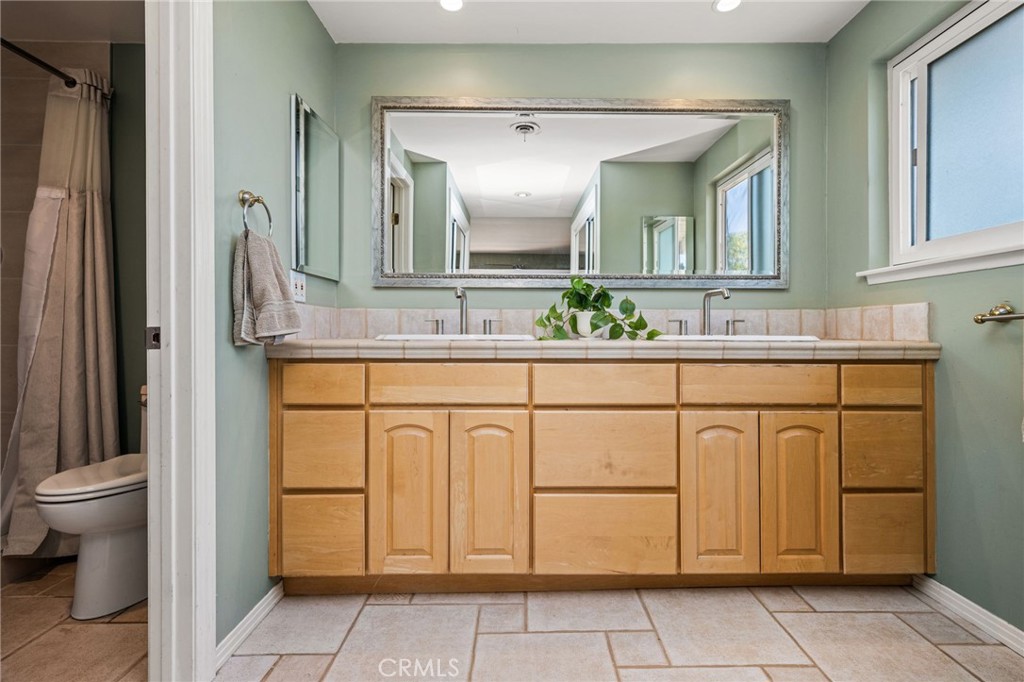 10381 Brightwood, North Tustin CA 92705 - photo 51