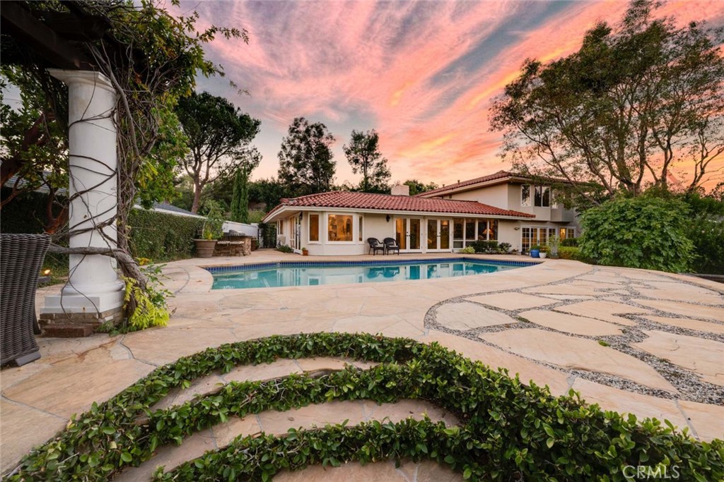 10432 Mira Vista Drive, North Tustin CA 92705 - photo 1
