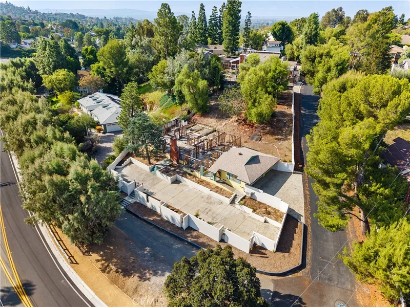 10733 Crawford Canyon, North Tustin, CA 92705