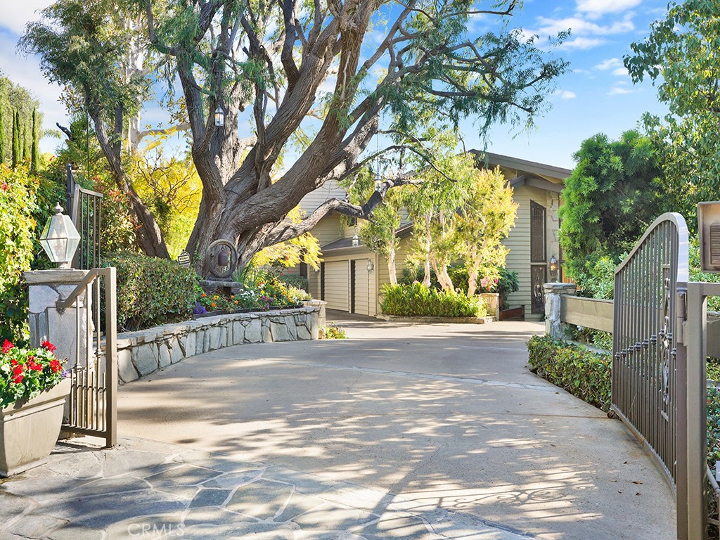 10841 Hideaway, North Tustin CA 92705 - photo 1