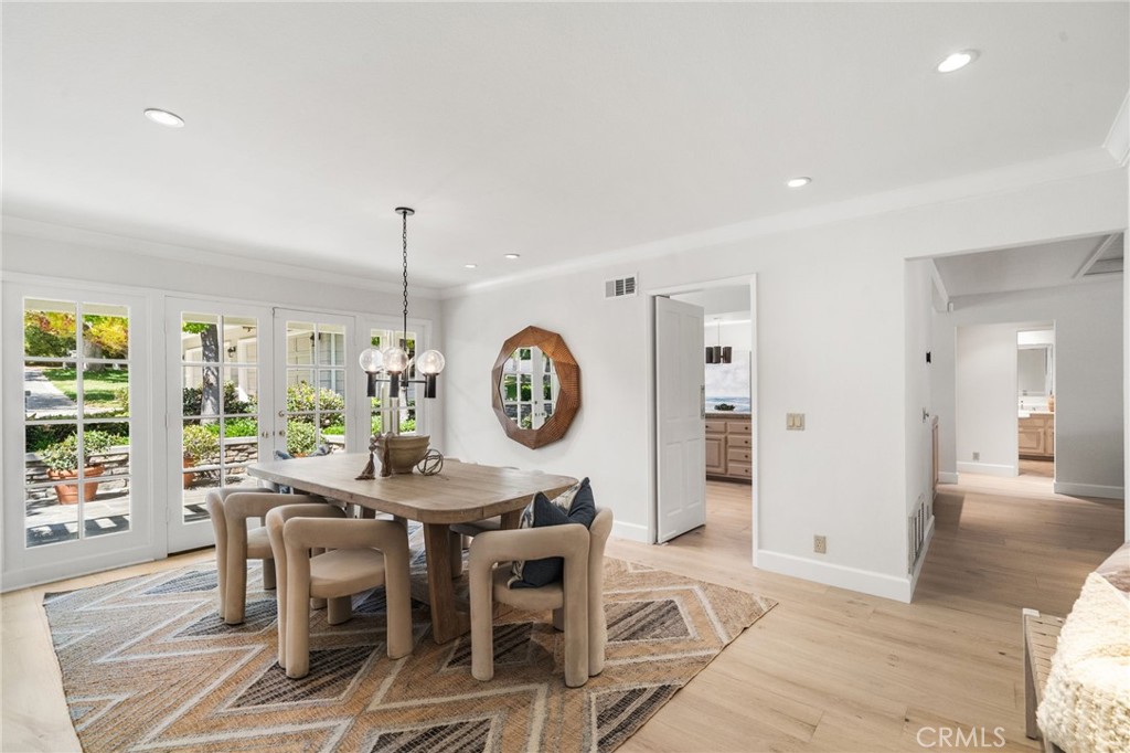 10982 Bent Tree Road, North Tustin CA 92705 - photo 9