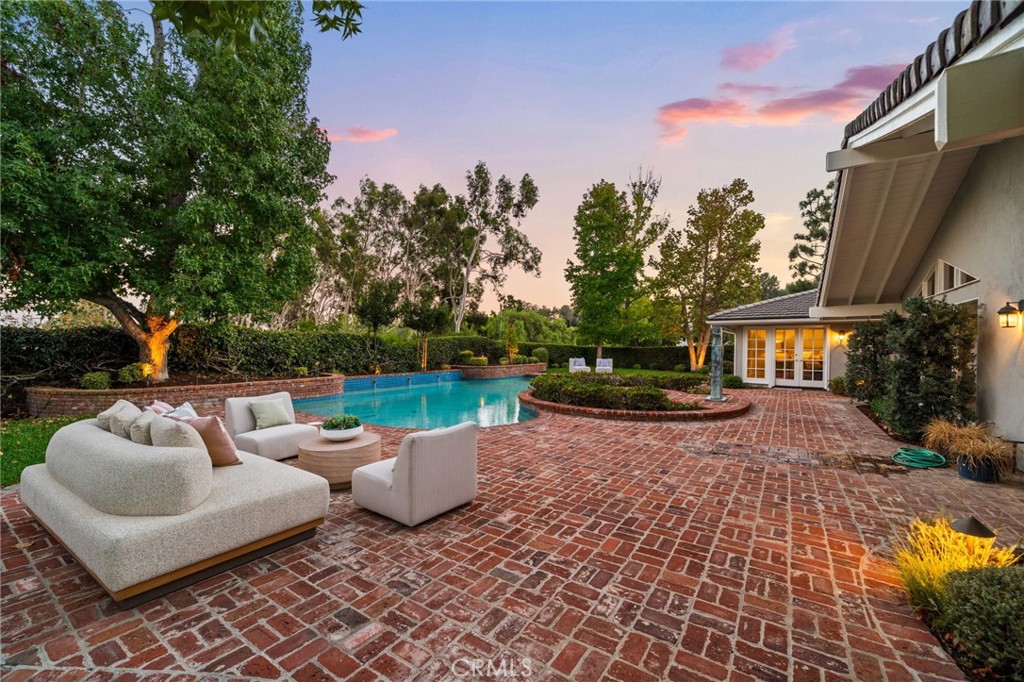 Simmons Brick paction - 10982 Bent Tree Road, North Tustin CA 92705 - photo 14