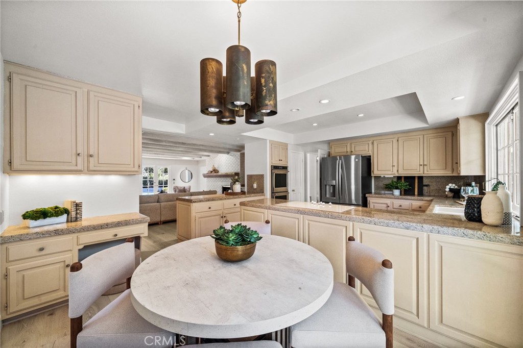 10982 Bent Tree Road, North Tustin CA 92705 - photo 18