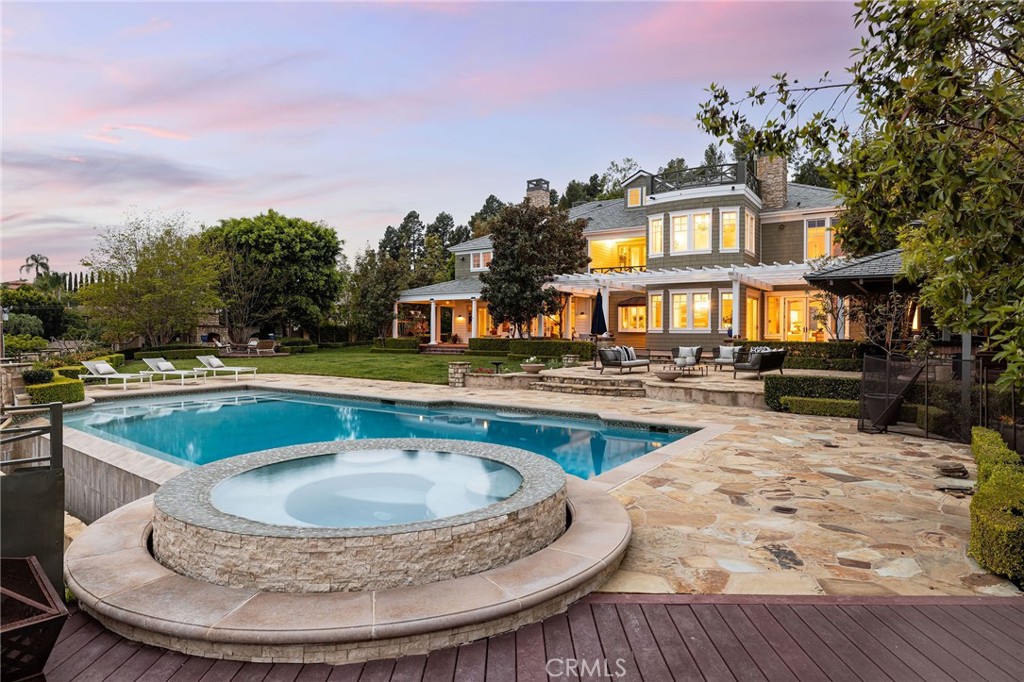 11262 Skyline Drive, North Tustin CA 92705 - photo 1