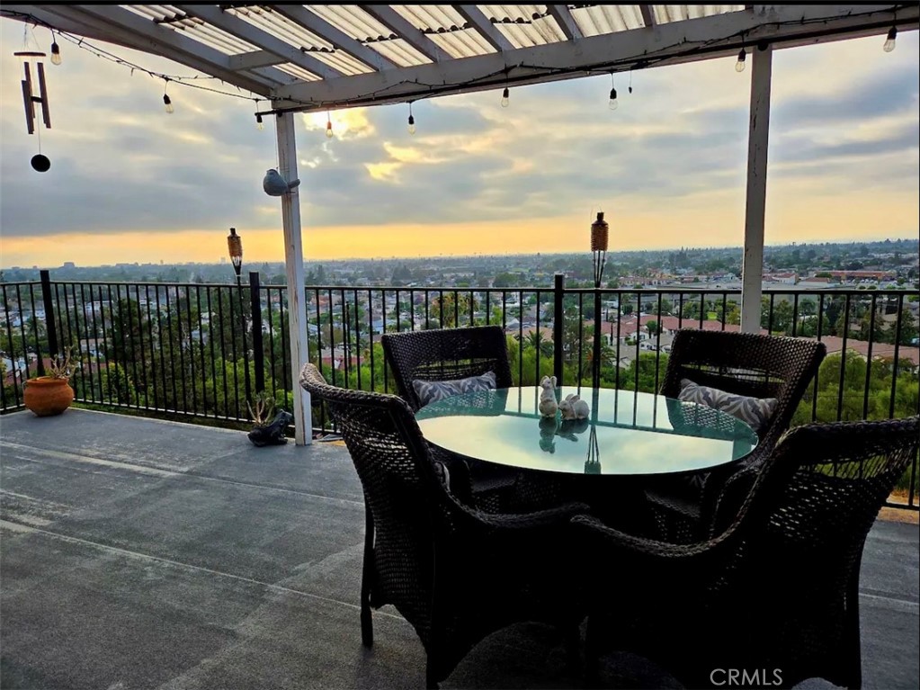 12221 Circula Panorama, North Tustin CA 92705 - photo 21
