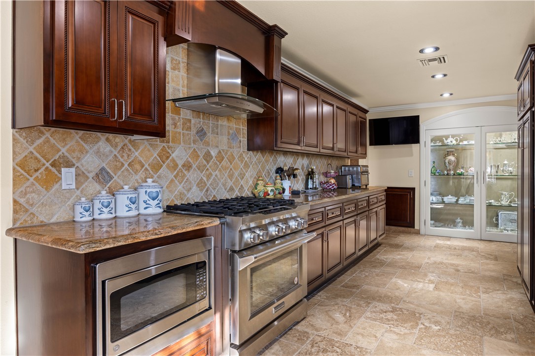 12277 Alta Panorama, North Tustin CA 92705 - photo 31