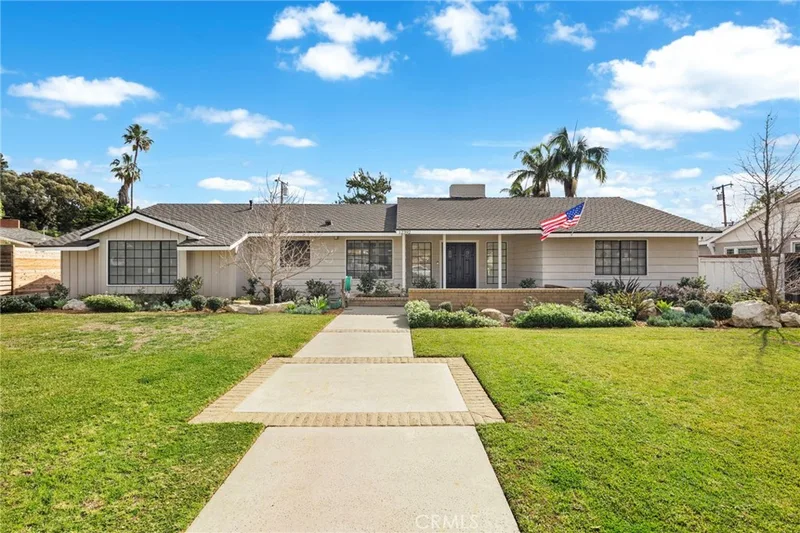 12392 Country Lane, North Tustin, CA 92705