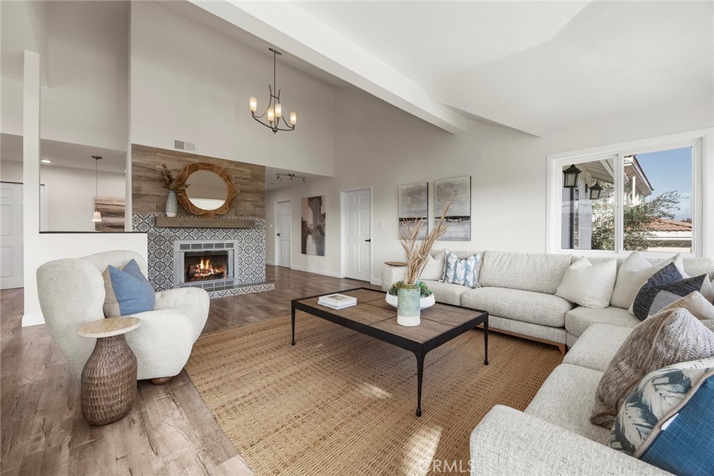 12571 Circula Panorama, North Tustin CA 92705 - photo 11