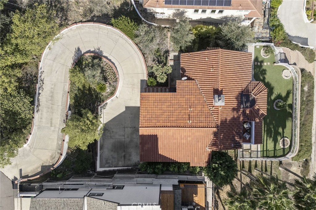 12571 Circula Panorama, North Tustin CA 92705 - photo 31
