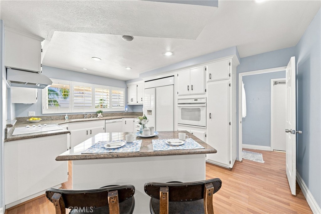 12591 Vista Panorama, North Tustin CA 92705 - photo 25