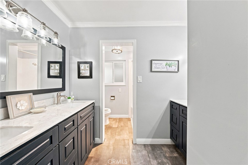 Hall Bath - 12591 Vista Panorama, North Tustin CA 92705 - photo 39