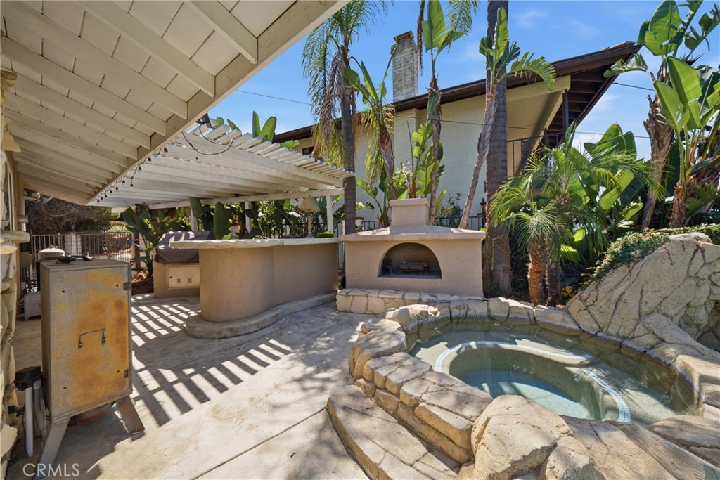 Spa, Outdoor Kitchen - 12591 Vista Panorama, North Tustin CA 92705 - photo 43